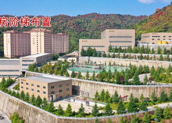 工業廠房階梯布置